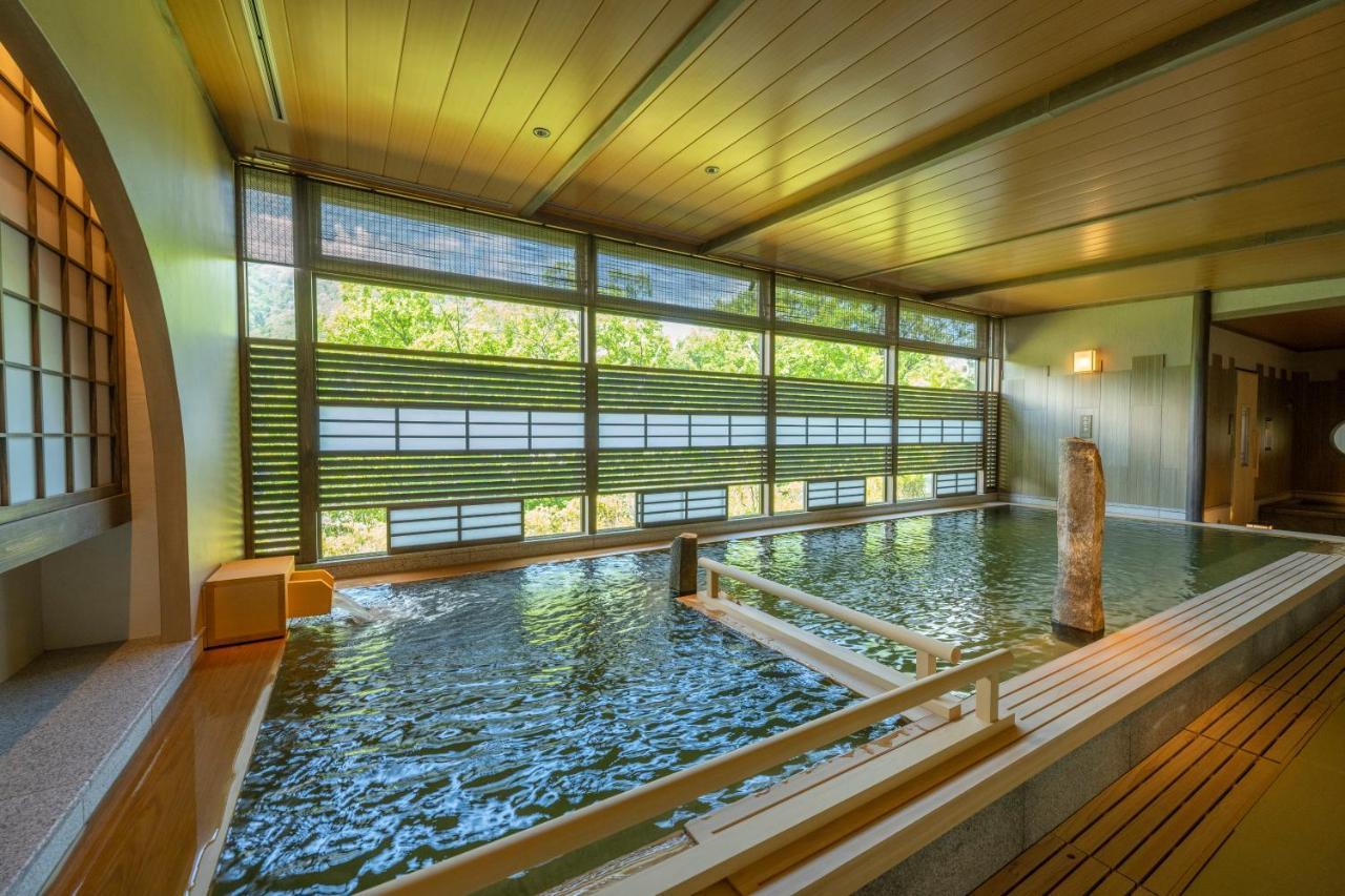 Jozankei Onsen Yurakusoan Hotel Sapporo Ngoại thất bức ảnh