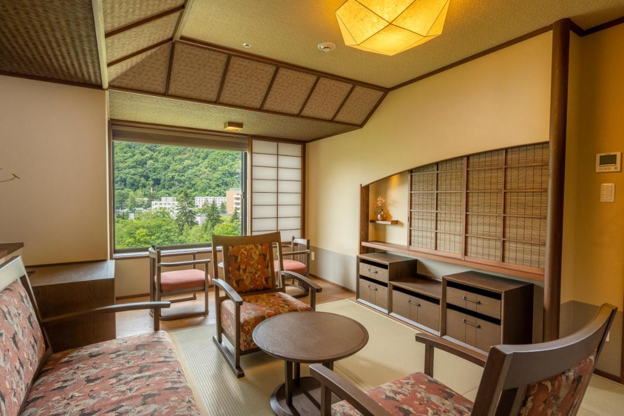 Jozankei Onsen Yurakusoan Hotel Sapporo Ngoại thất bức ảnh