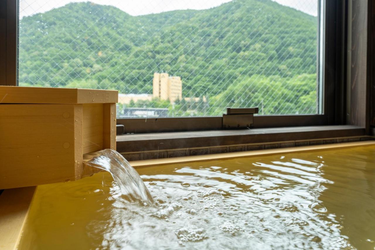 Jozankei Onsen Yurakusoan Hotel Sapporo Ngoại thất bức ảnh