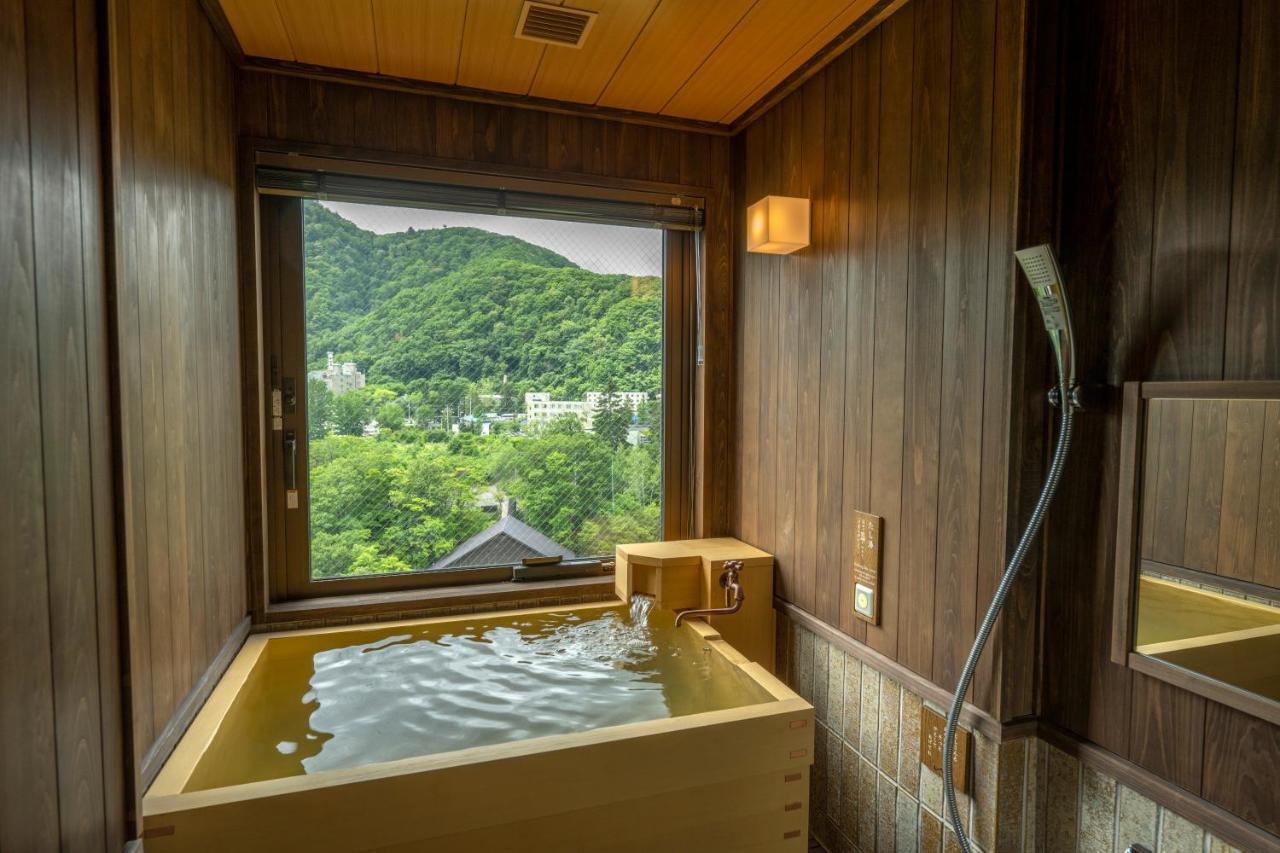 Jozankei Onsen Yurakusoan Hotel Sapporo Ngoại thất bức ảnh